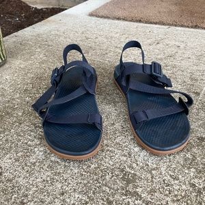 Navy Chaco Lowdown Sandal EUC